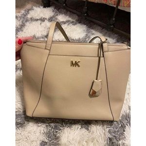 MK purse